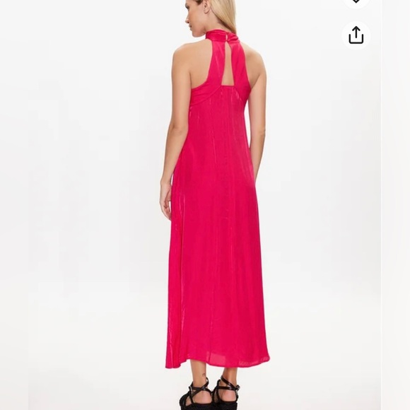 Fuchsia twisted halter dress - Picture 5 of 12